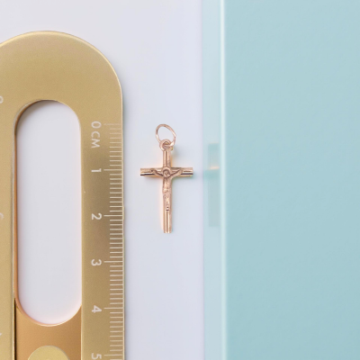 crucifixo-20mm-ouro