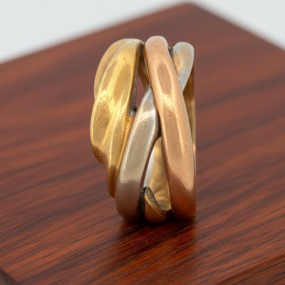 anel-entrelaçado-ouro