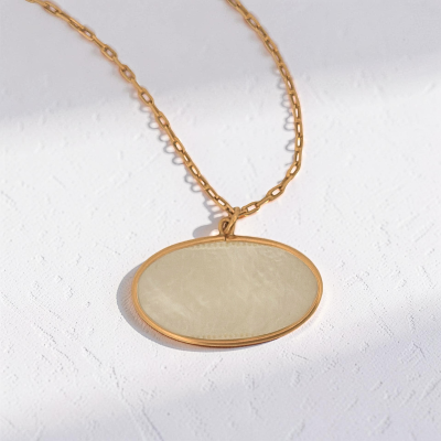 medalha-madrepérola-alongada