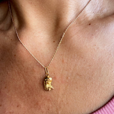 santa-lapidada-ouro