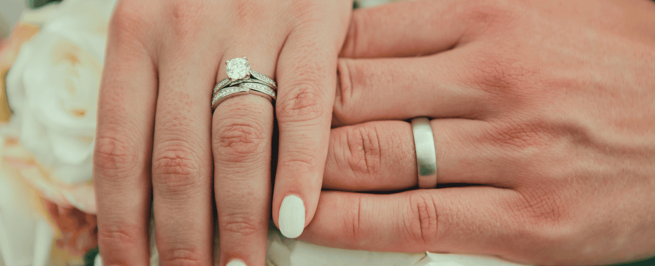 Anel de Noivado e Anel de Casamento