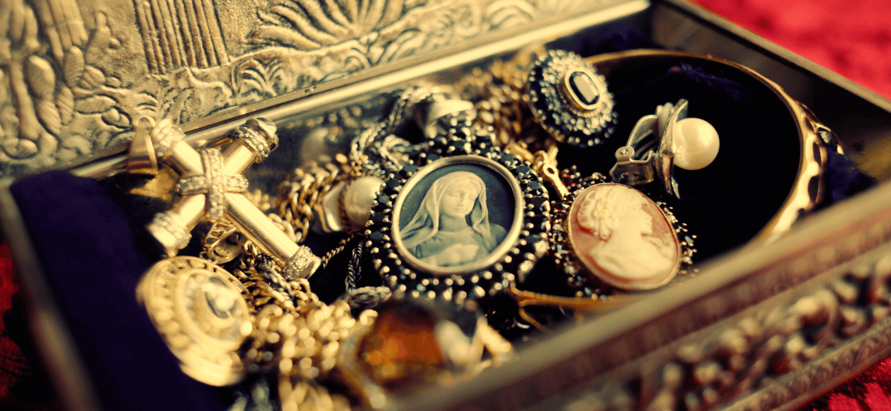 Vintage Jewelry