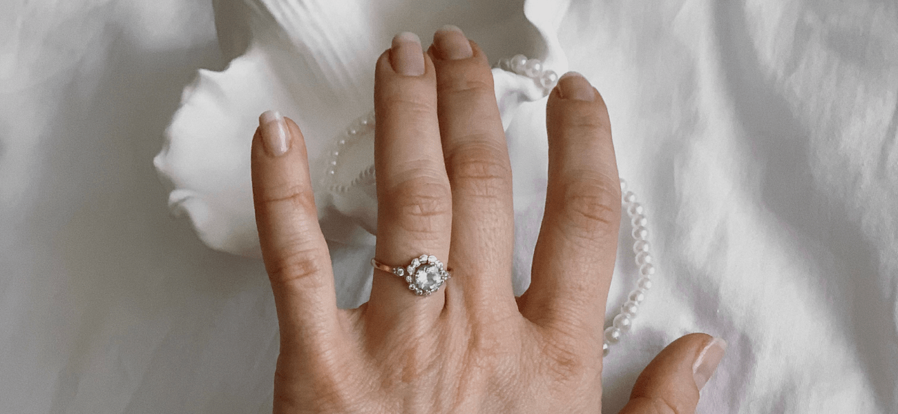 Essential Vintage Jewellery