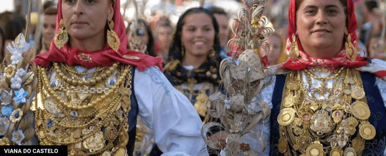 Mordomas mostram o Ouro